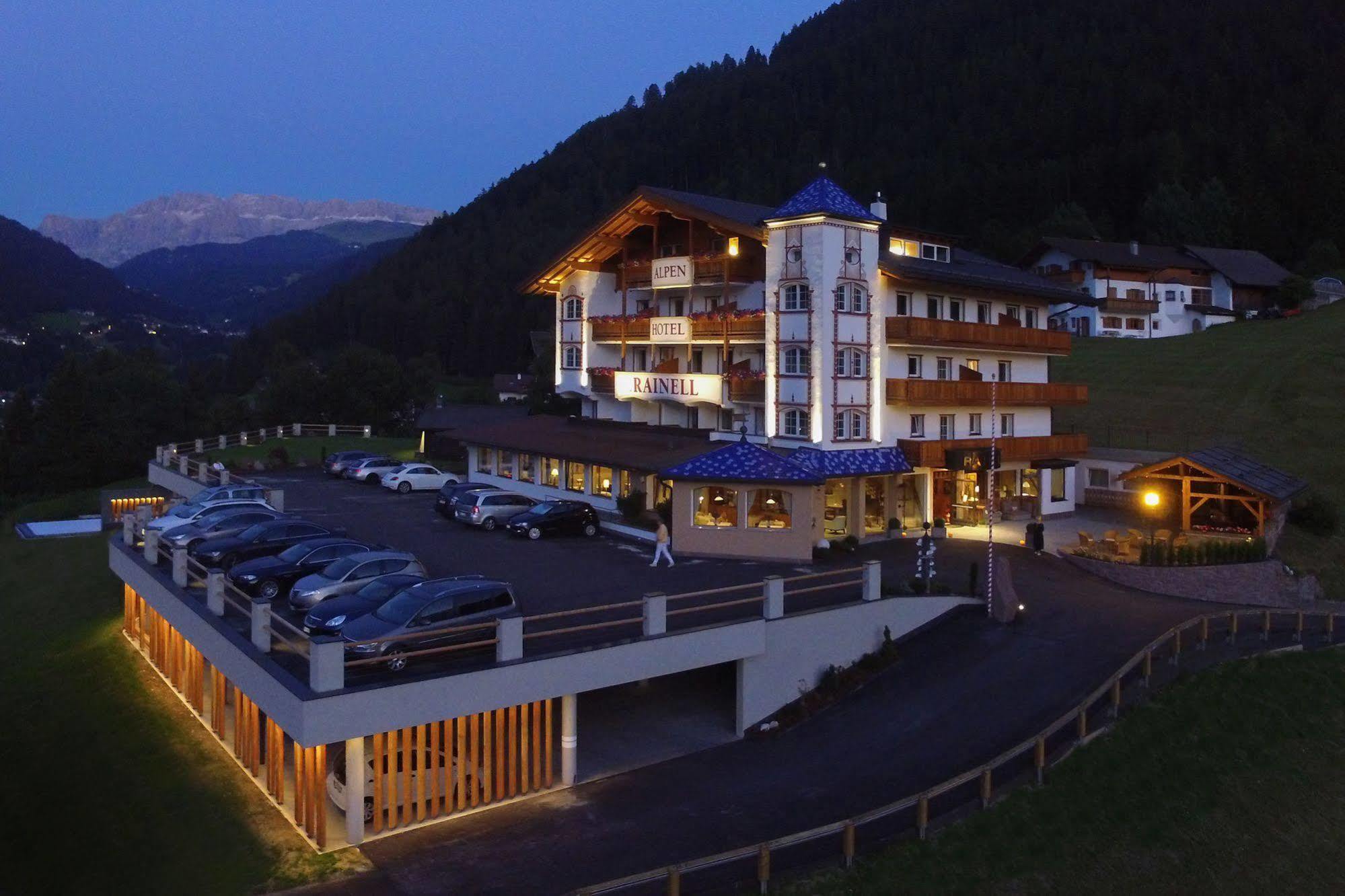 Hotel Rainell Dolomites Retreat Ortisei Exterior foto