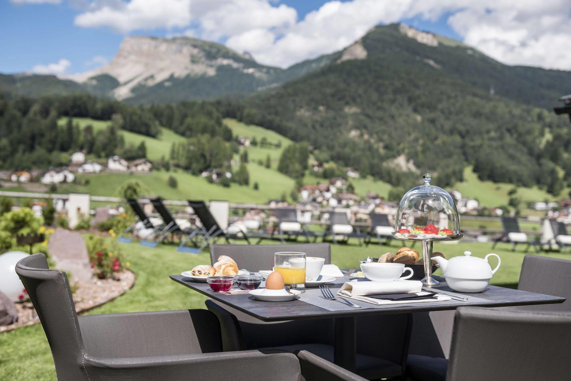 Hotel Rainell Dolomites Retreat Ortisei Exterior foto